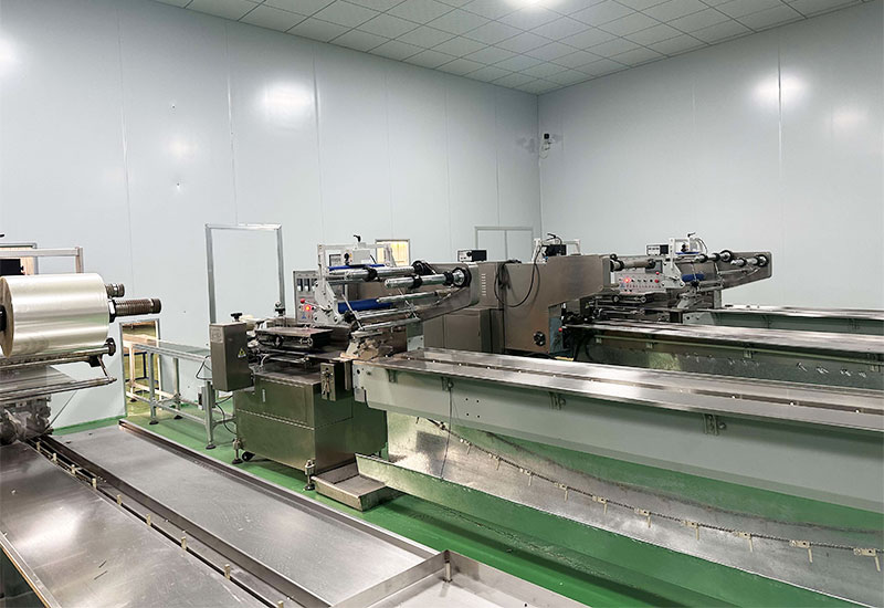 <span style="color:#ffc83b;"><span style="font-size:36px;"><strong>4</strong></span></span> Production Lines<br> <span style="color:#ffc83b;"><span style="font-size:36px;"><strong>1000</strong></span></span> Containers per year